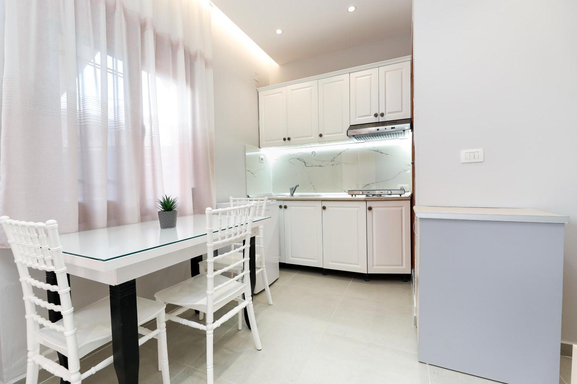 Vila Feliz - Premium Rooms With Free Private Parking Avlonya Dış mekan fotoğraf