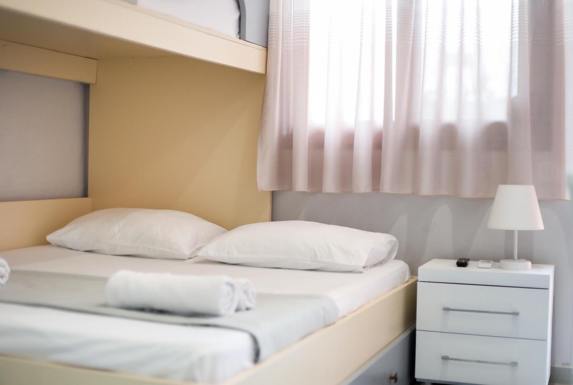 Vila Feliz - Premium Rooms With Free Private Parking Avlonya Dış mekan fotoğraf