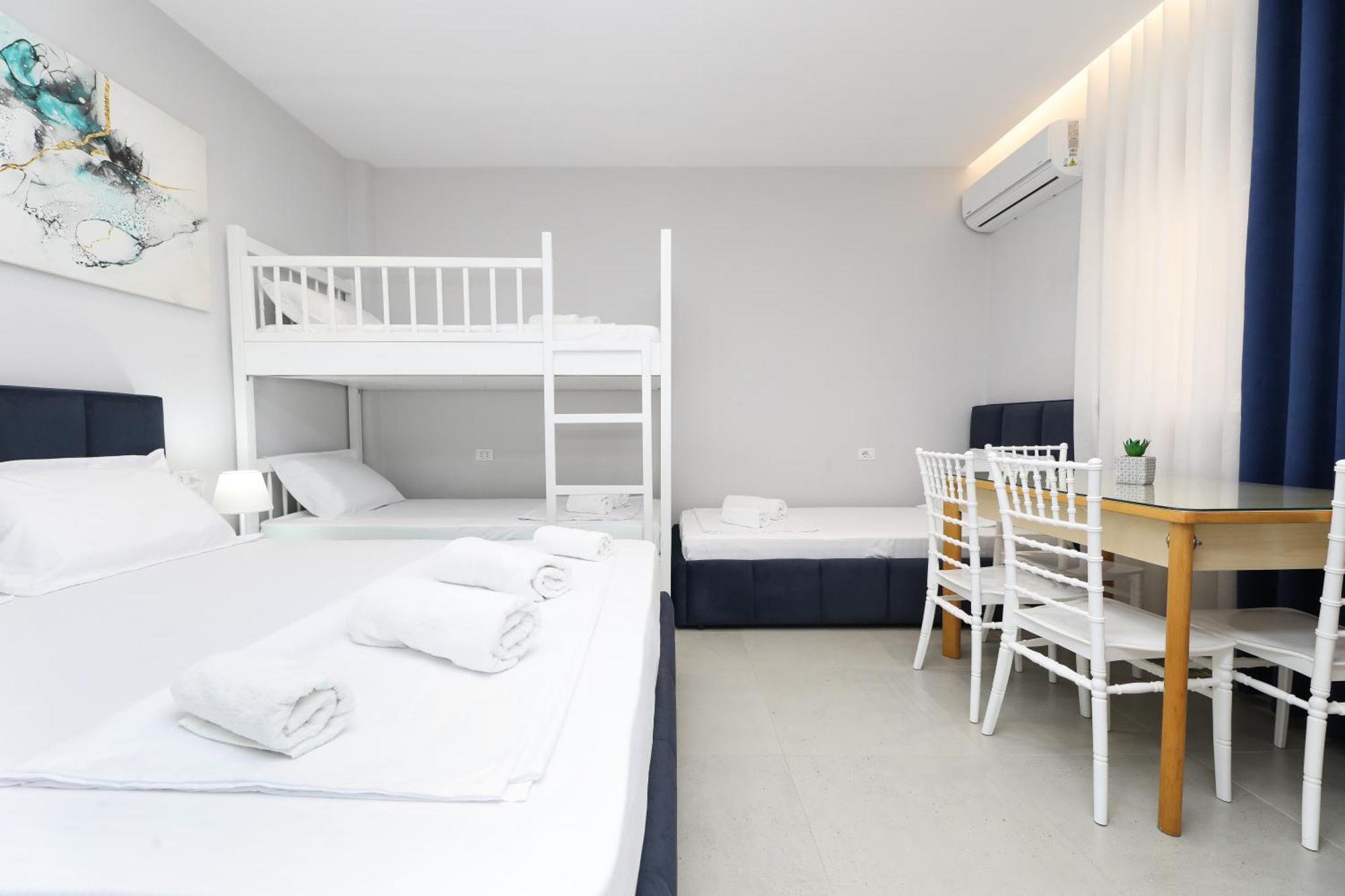 Vila Feliz - Premium Rooms With Free Private Parking Avlonya Dış mekan fotoğraf
